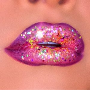 Meet your Posher, Elva